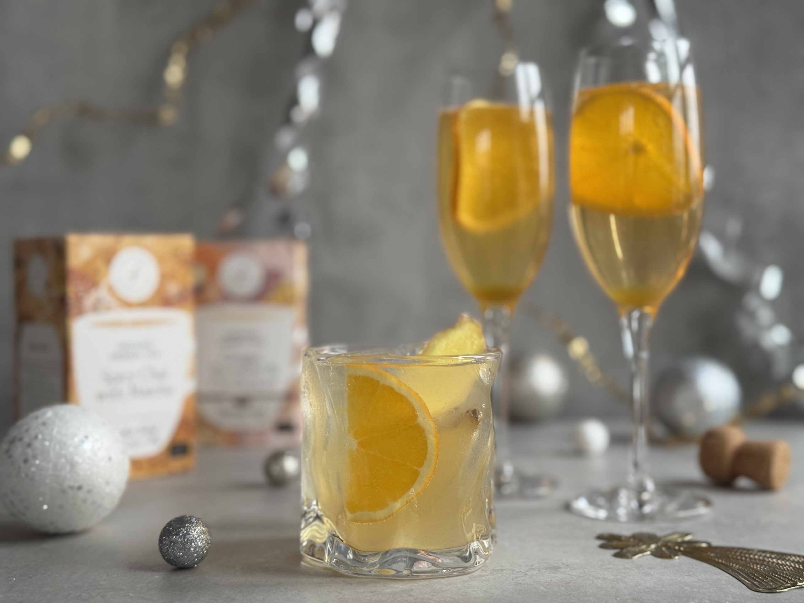 TUMMY LOVE MIMOSA og HELLO SOFA SPRITZER (Mocktail)